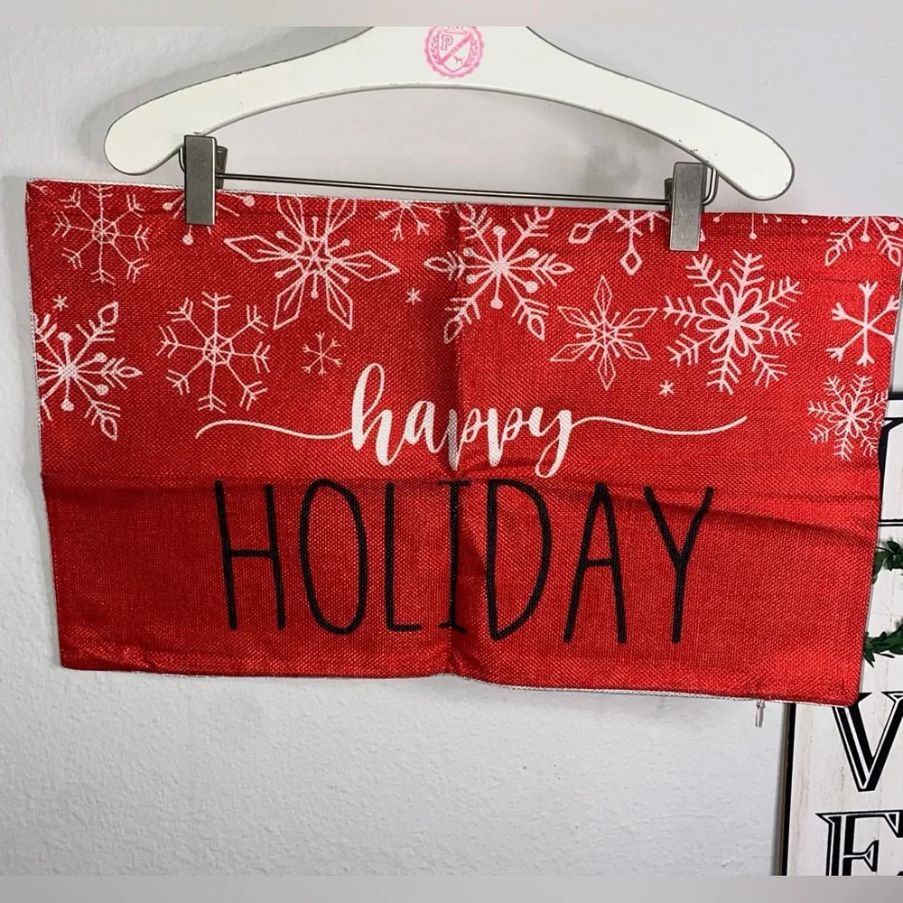 BUNDLE OF 4 CHRISTMAS DECORATIVE PILLOWCASES WITH ZIPPER